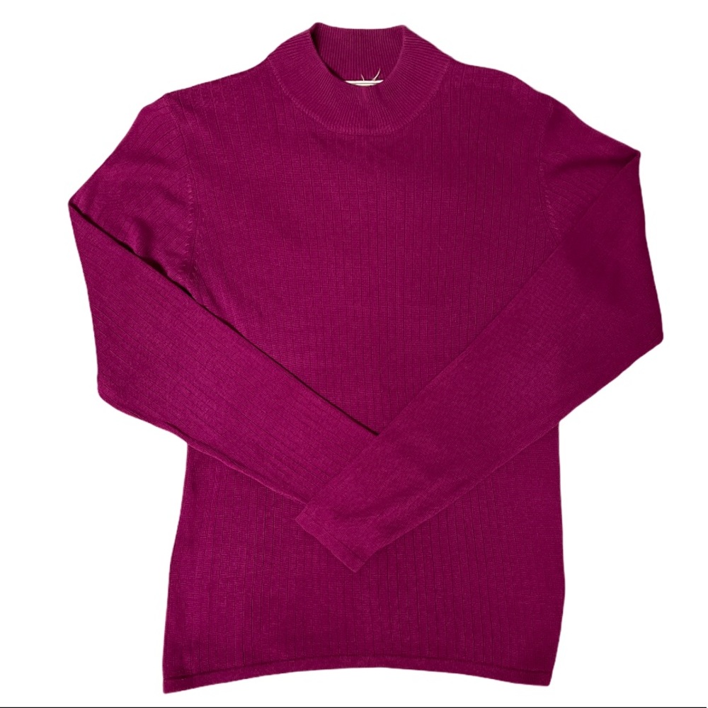 Stephanie Andrews Vintage Knit Lightweight Sweater